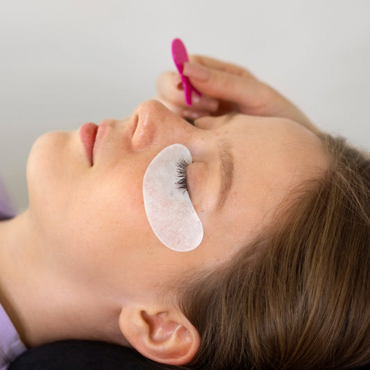 Formation Pack 4 en 1 - Cils à Cils / Volume Mixte / Volume Russe / Rehaussement de Cils & Teinture